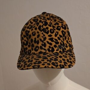 Vans Bold Animal Print Brown Black Hat